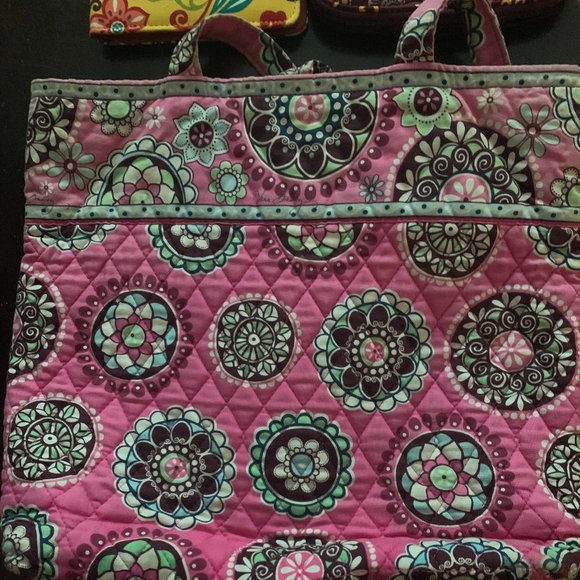 Vera Bradley 7 Piece Bundle - Picture 11 of 14